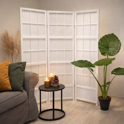 Wit Japans kamerscherm 150 cm met 3 Shoji panelen als stijlvolle roomdivider in woonkamer, met zachte lichtinval en moderne uitstraling
