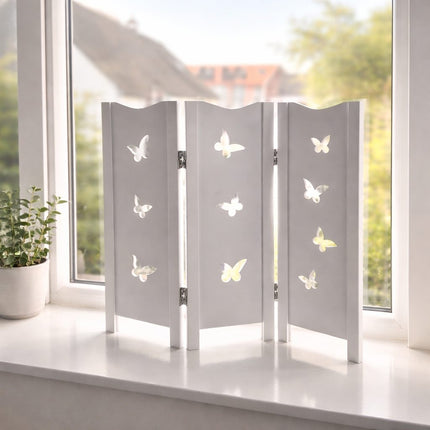 Decoratief raamscherm met vlinders in wit hout – privacy scherm voor raam of kast