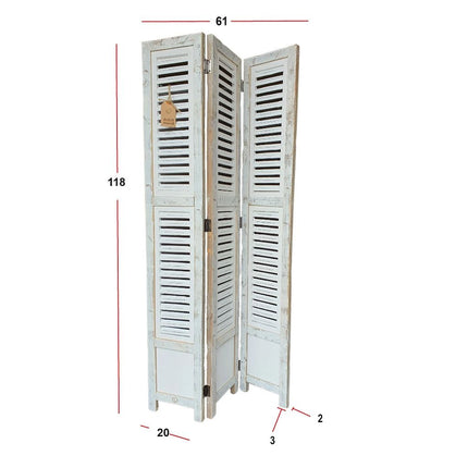 Wit houten scherm met lamellen en verweerde afwerking