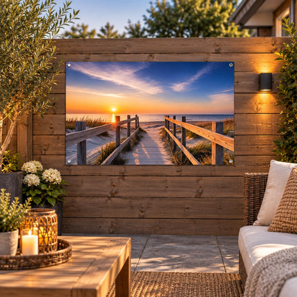 Tuinposter met strandpad en zee als sfeervolle wanddecoratie aan tuinschutting